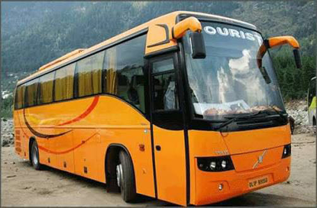 Force Urbania Agra to Aligarh Taxi